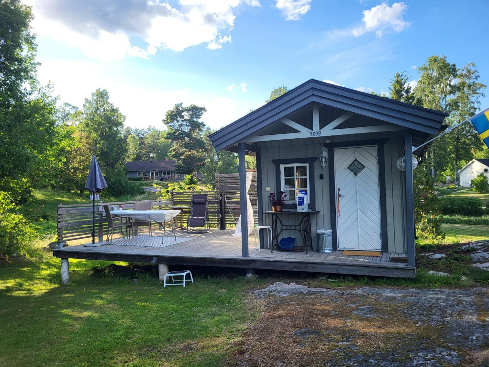 Bed and Breakfast Norrtaelje Esterno foto